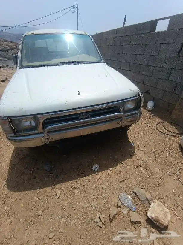 هايلوكس غمارتين موديل 2001م 0