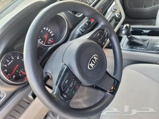 كياء كرنفال موديل 2016 20