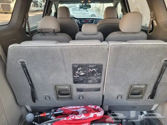 كياء كرنفال موديل 2016 18