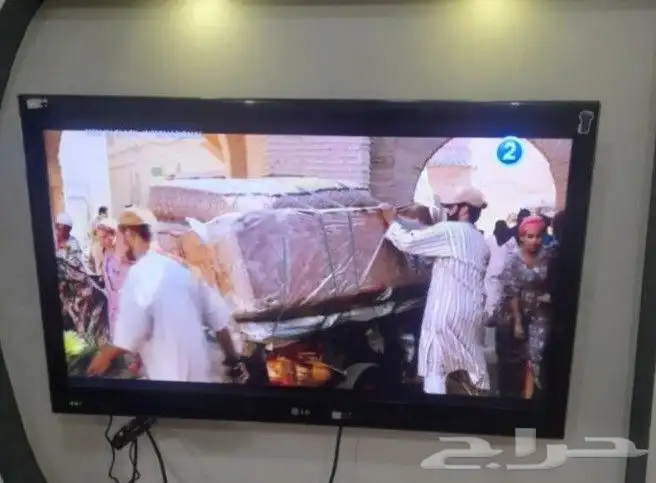 شاشة LG 43 مع ريسيفر 1