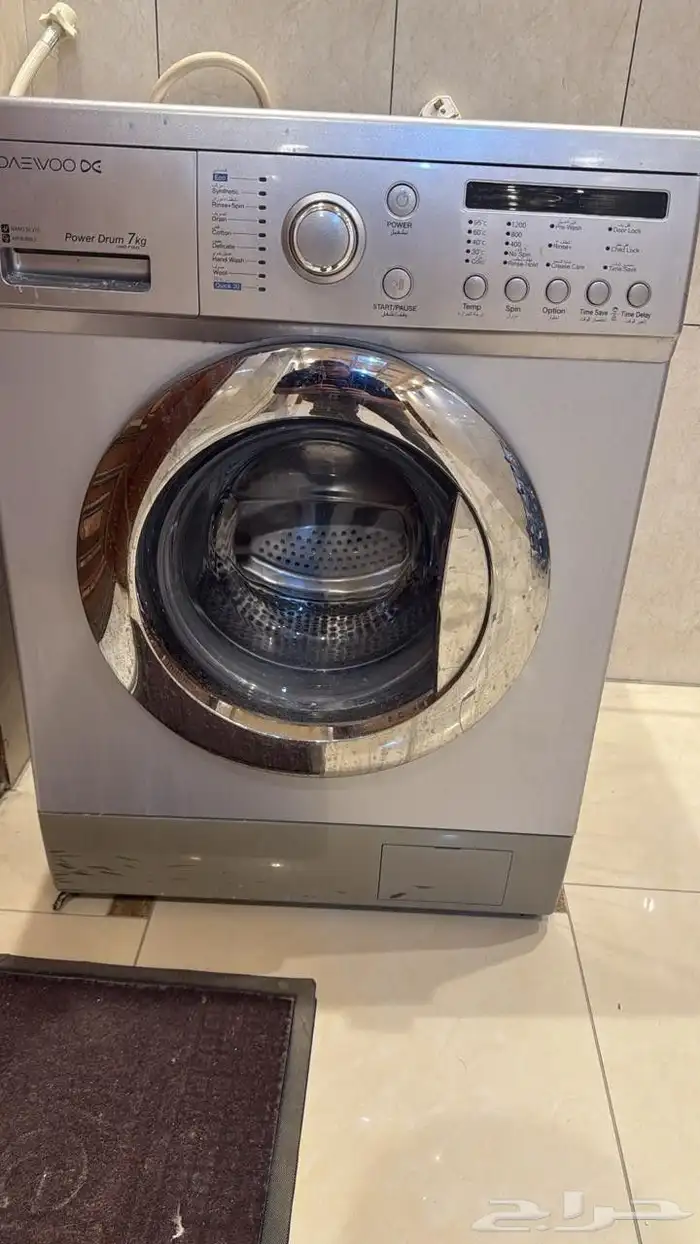 ثلاجه وسرير للبيع 0