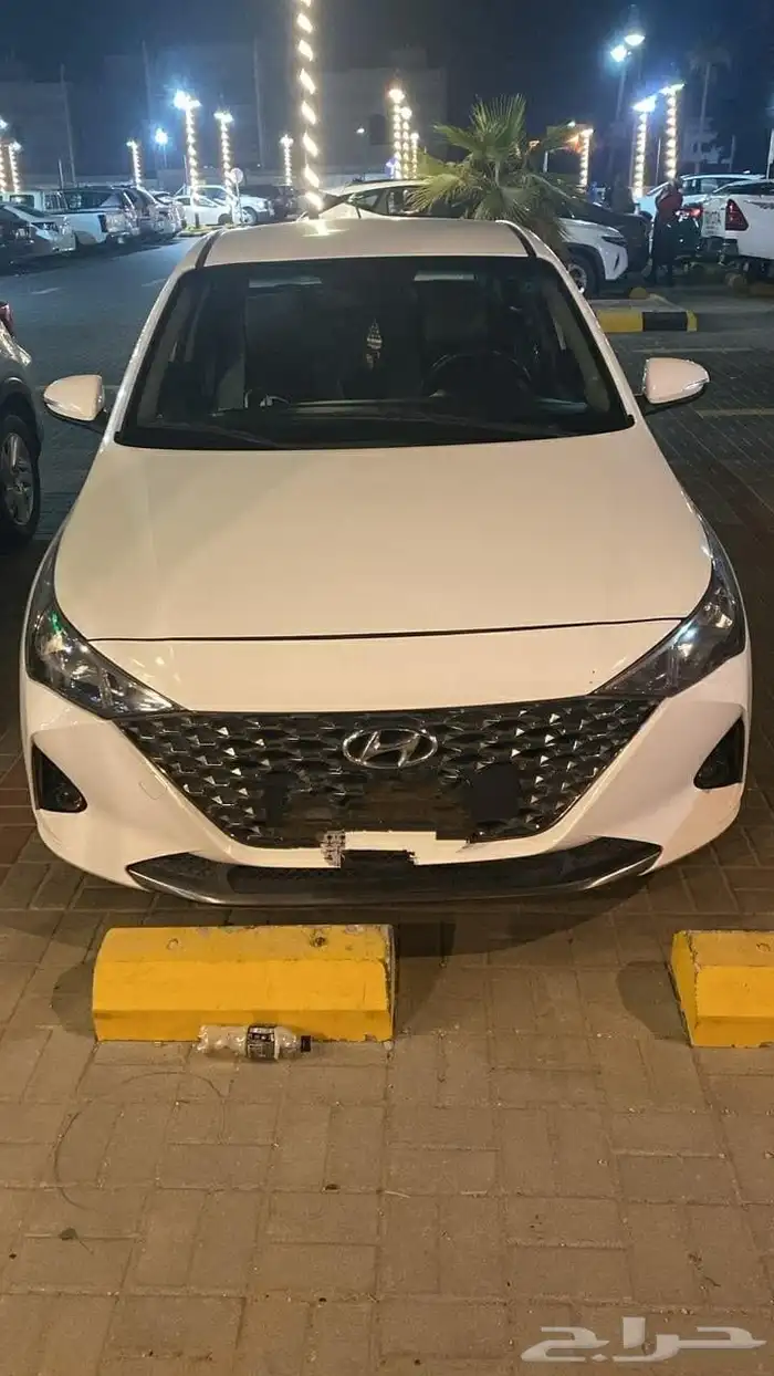 متاح سيارات للايجار سيارات شخصيه 11