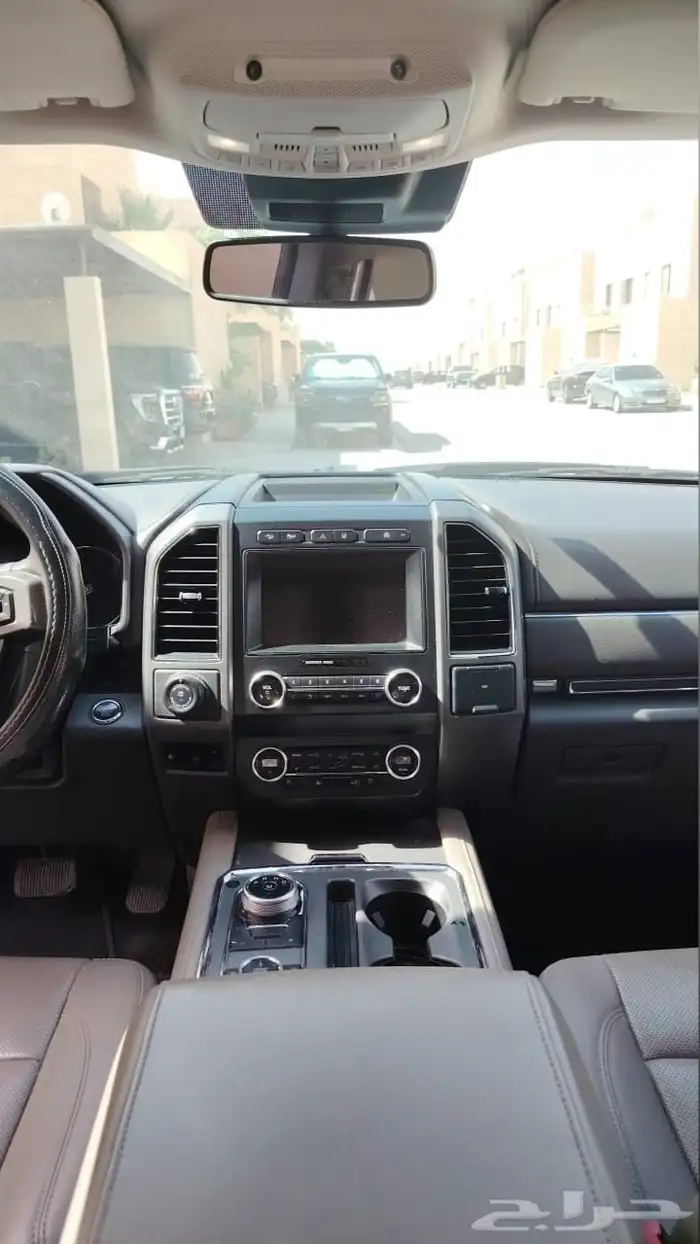 فورد اكسبيدشن XLT 2019 5