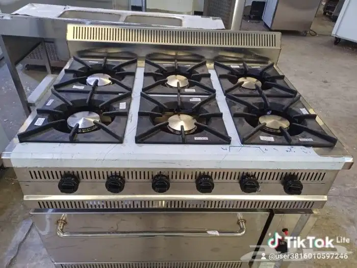 مصنع العربى لتجهيز المطاعم والفنادق والسوبر مركت 22