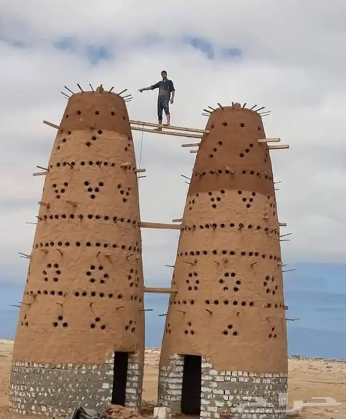 اعمال فنيه من التراثية بنا با الطين وتليوسات وشغل الحجر الطب 5