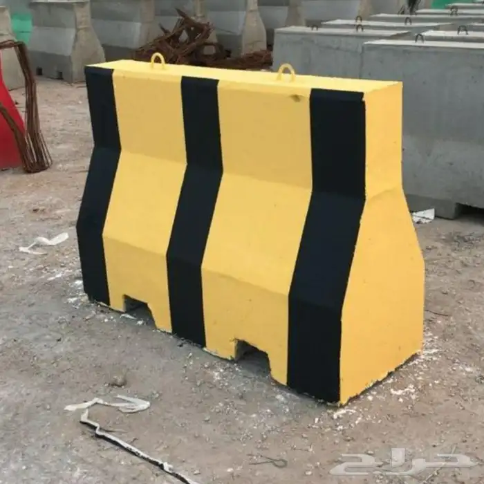 سيفتي ومصدات الأمان وجميع الصبات الخرسانية في مصنع الهفوف 3