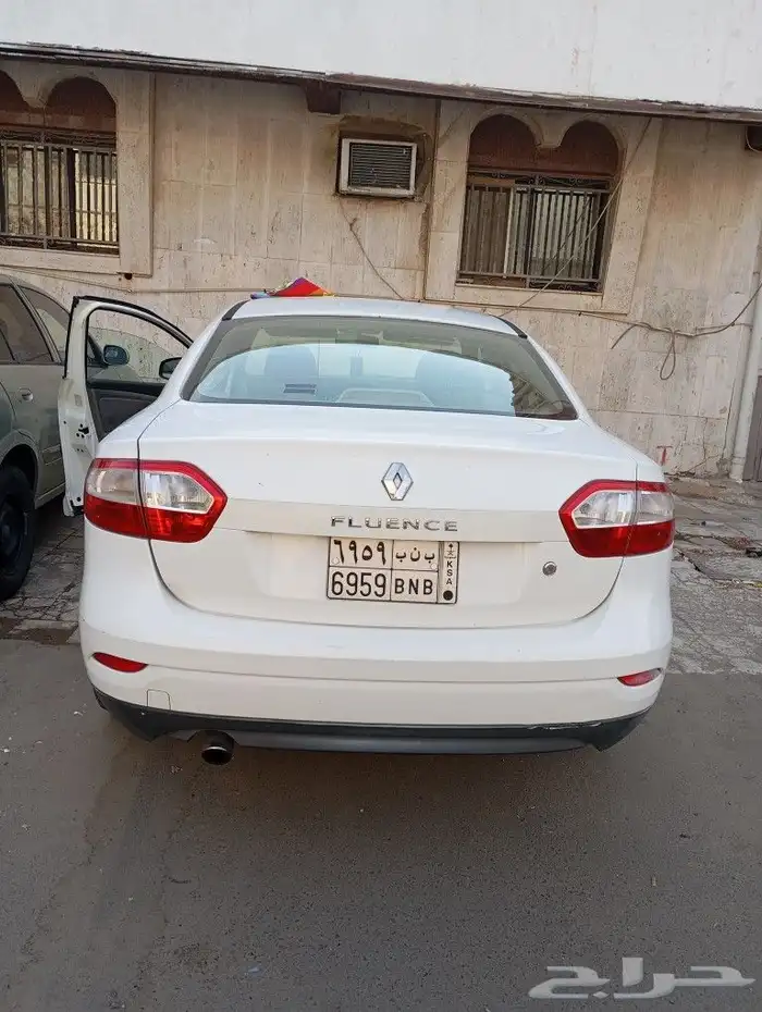 سياره رينو موديل 2012 مجدد بفحصه جاهزه للنقل 5