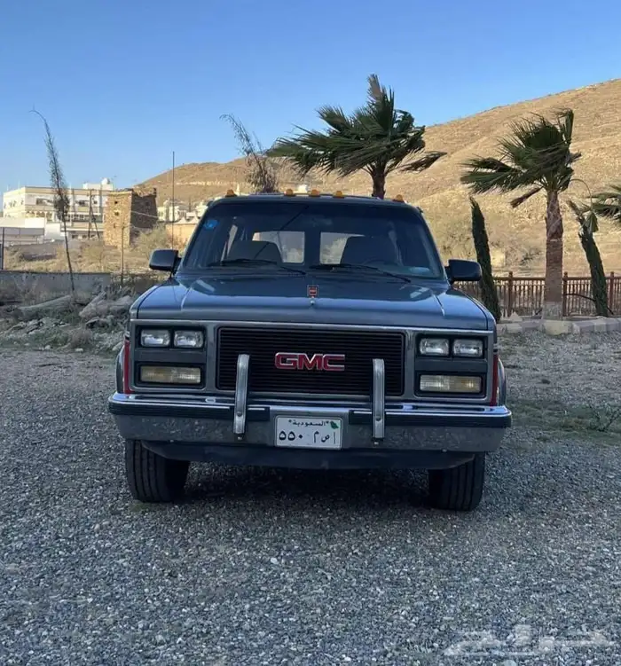 للبيع سوبربان شفروليه 1990 4