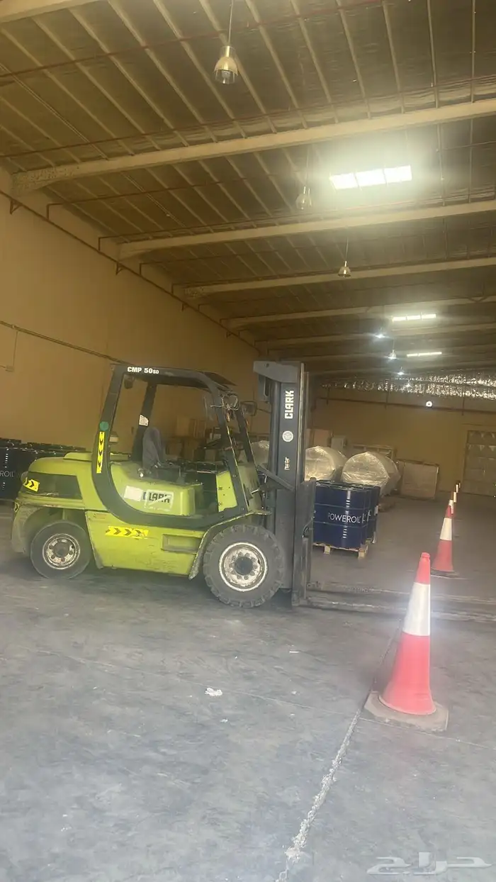 فوركلفت رافعه شوكية للايجار 8