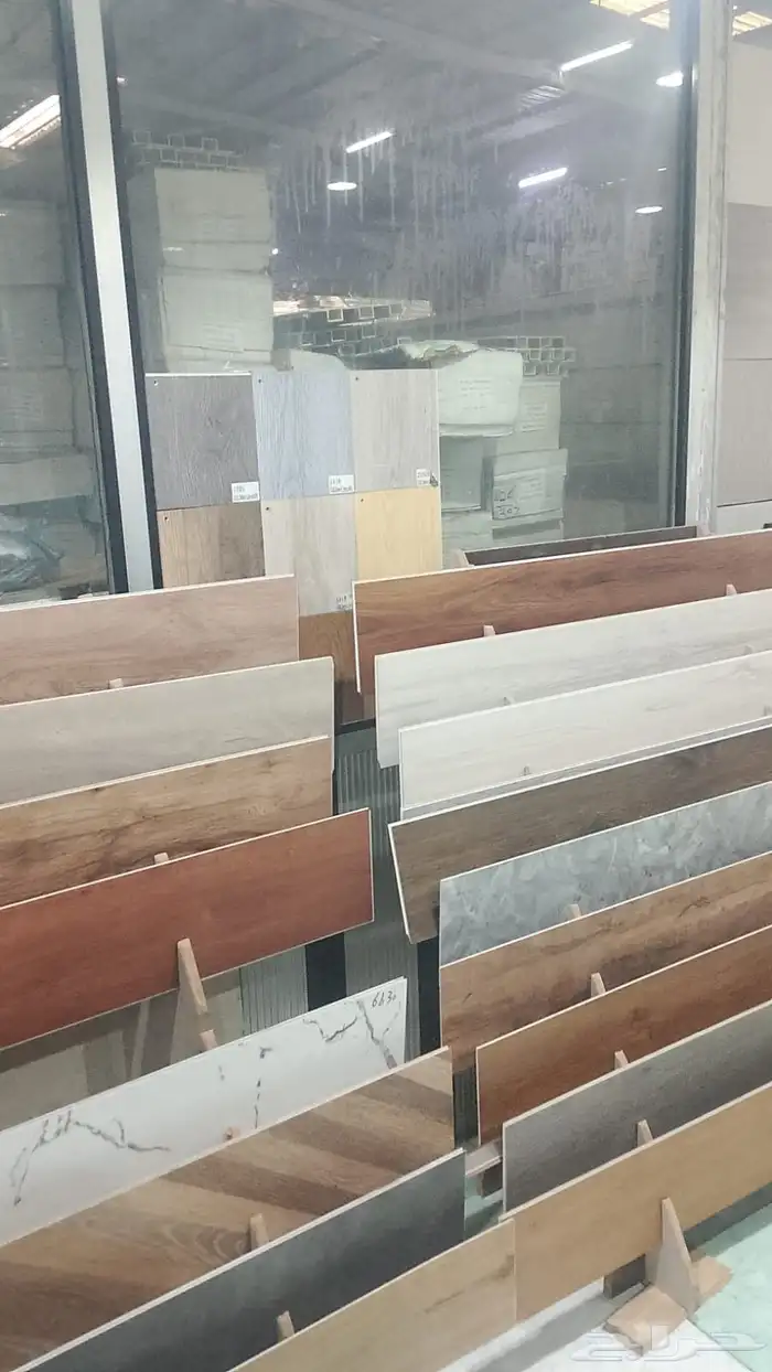 متوفر باركيه SPC 5مل سعر المتر 40 ريال 0