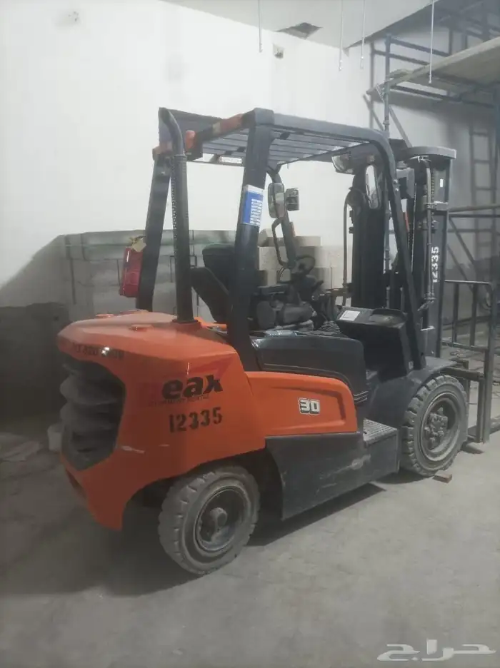 رافعه سكين فوركلفت تلسكوبيه رافعه شوكيه للايجار 0