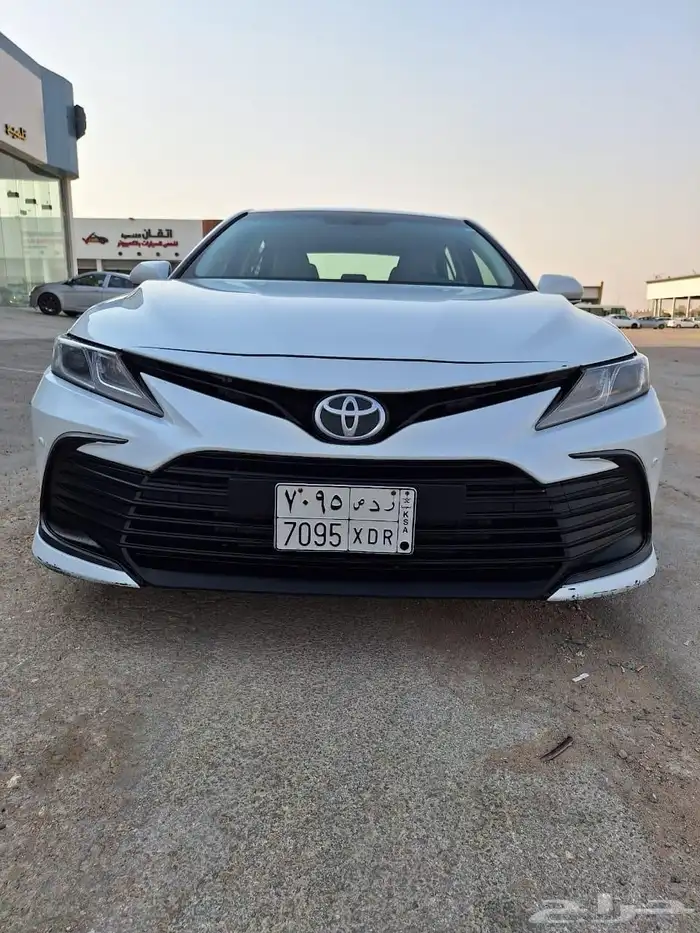 تويوتا كامري 2023 فئه LE 0