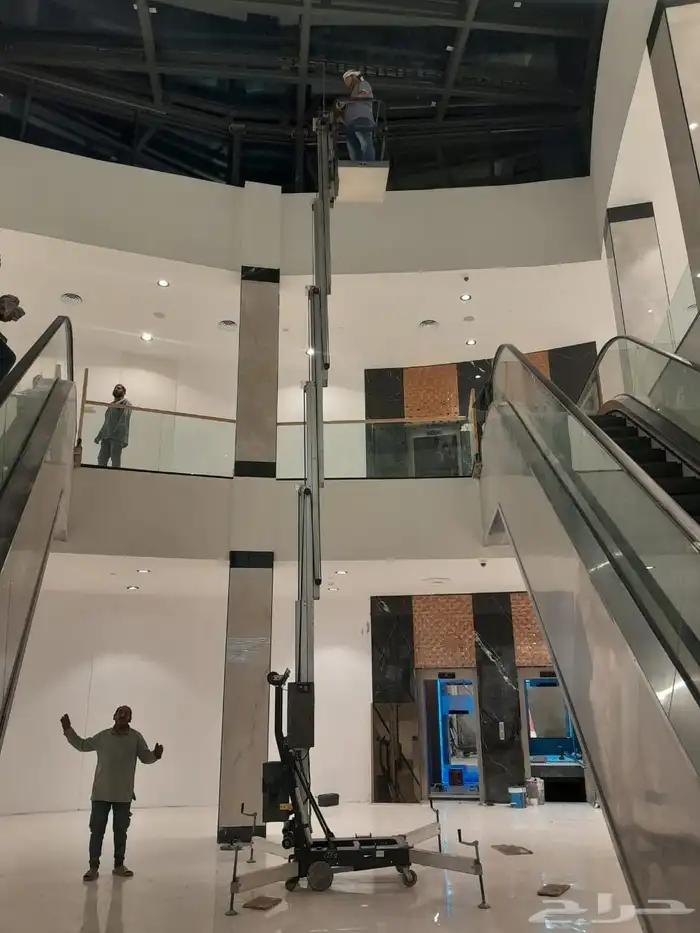 رافعة شوكية فوركلفيت للايجار 1