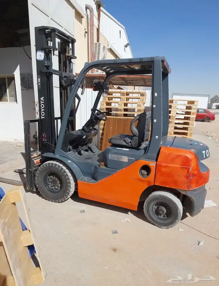 شركه ميسكو لتاجير المعدات الثقيله الرافعات الشوكيه كرينات 1