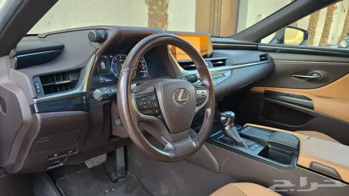 الكزز هايبرد 2021 استندر 300ES 4