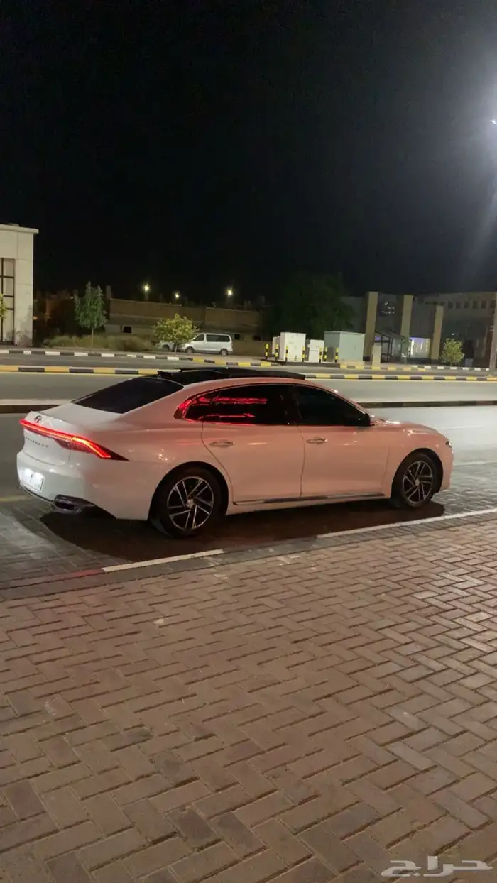 ازيرا جراندو _ 2020 - م ستخدمه الممشى 140 سلندر 4 6