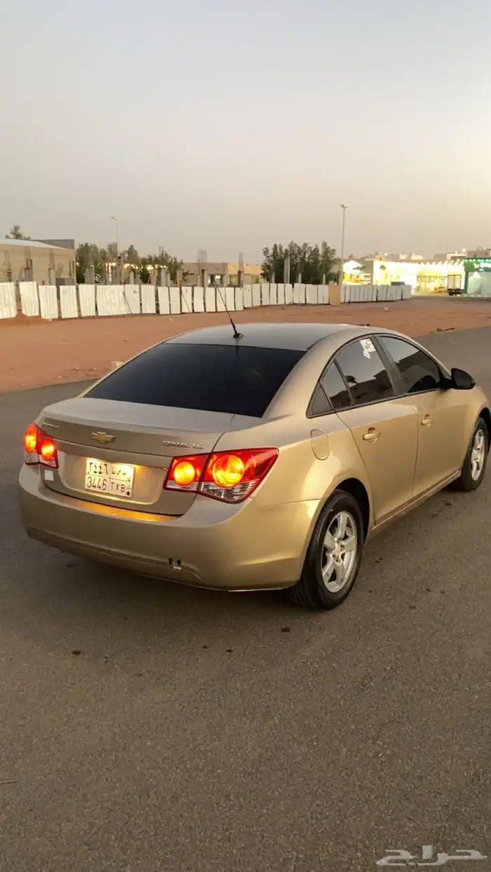 شفورلية كروز موديل2010 نظيف 6