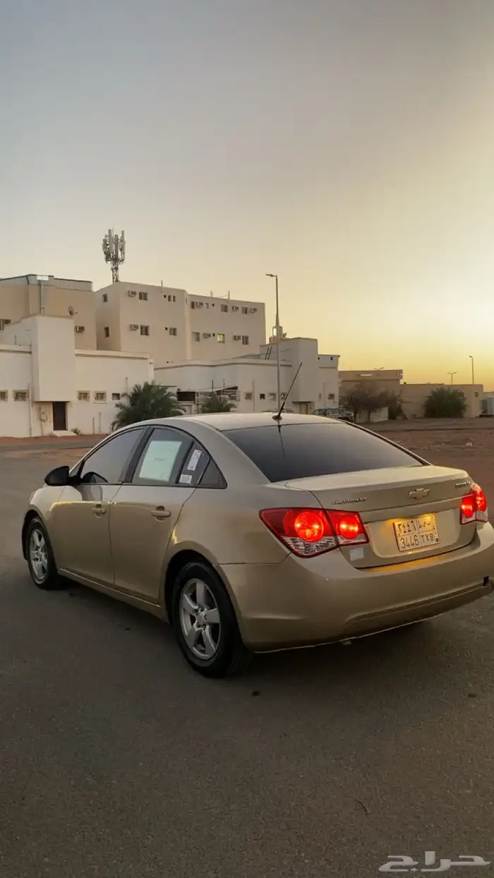 شفورلية كروز موديل2010 نظيف 8