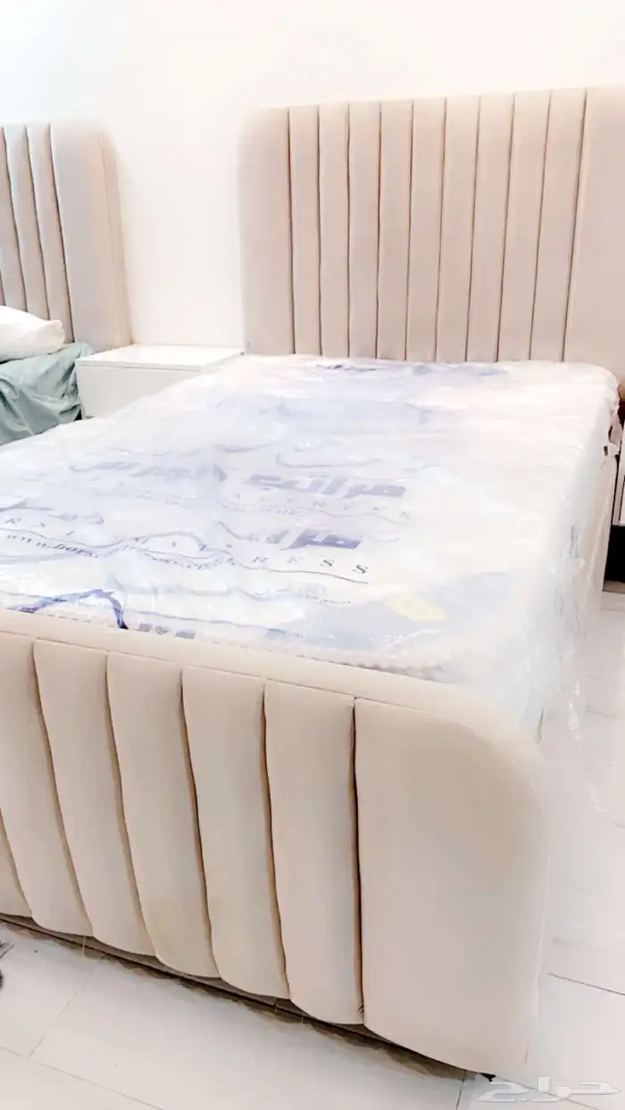 سرير نفر ونص خشب اصلي تفصيل للبيع 0