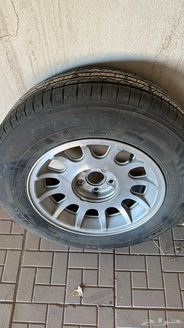 جنوط فورد مقاس ( 16) تركب للهايلكس 1