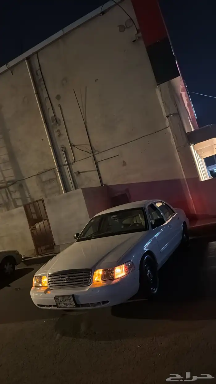 فورد بوليسي 2012 للبيع 3