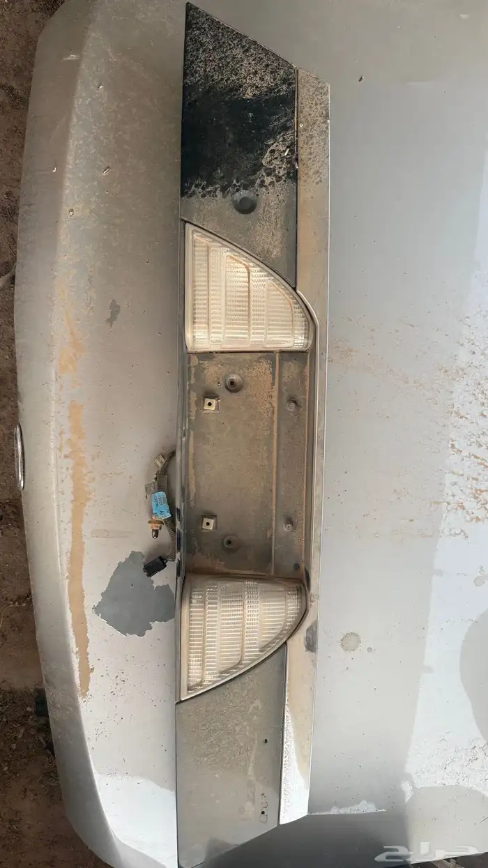 للبيع دبة فورد و عاكس الشنطة 2