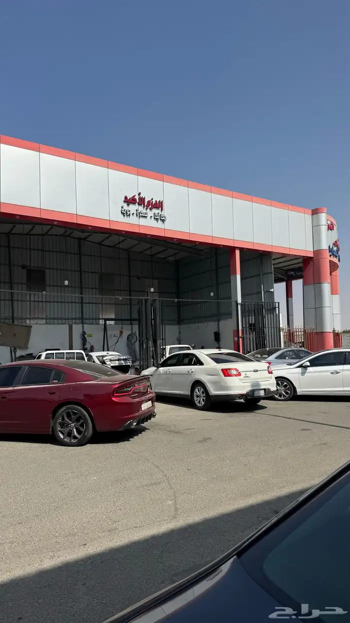 ورشة سمكره وبويه وميكانيكا 0