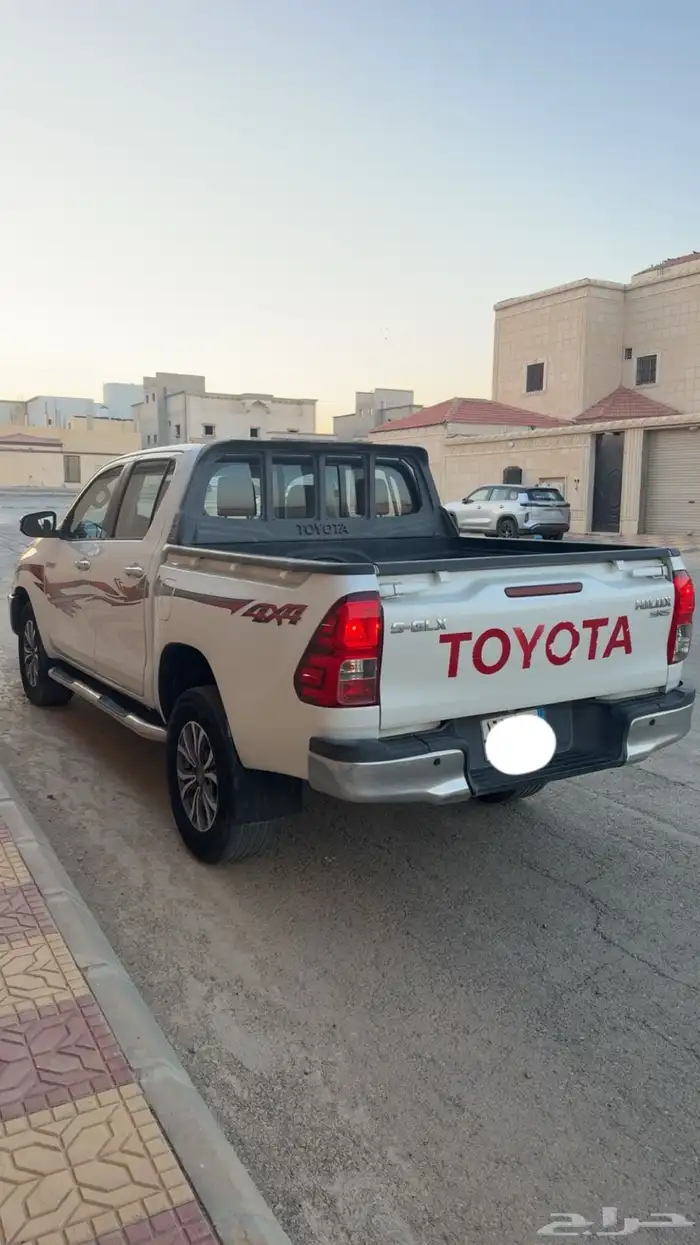 هايلوكس دبل بصمه فل كامل ممشى 220الف 4