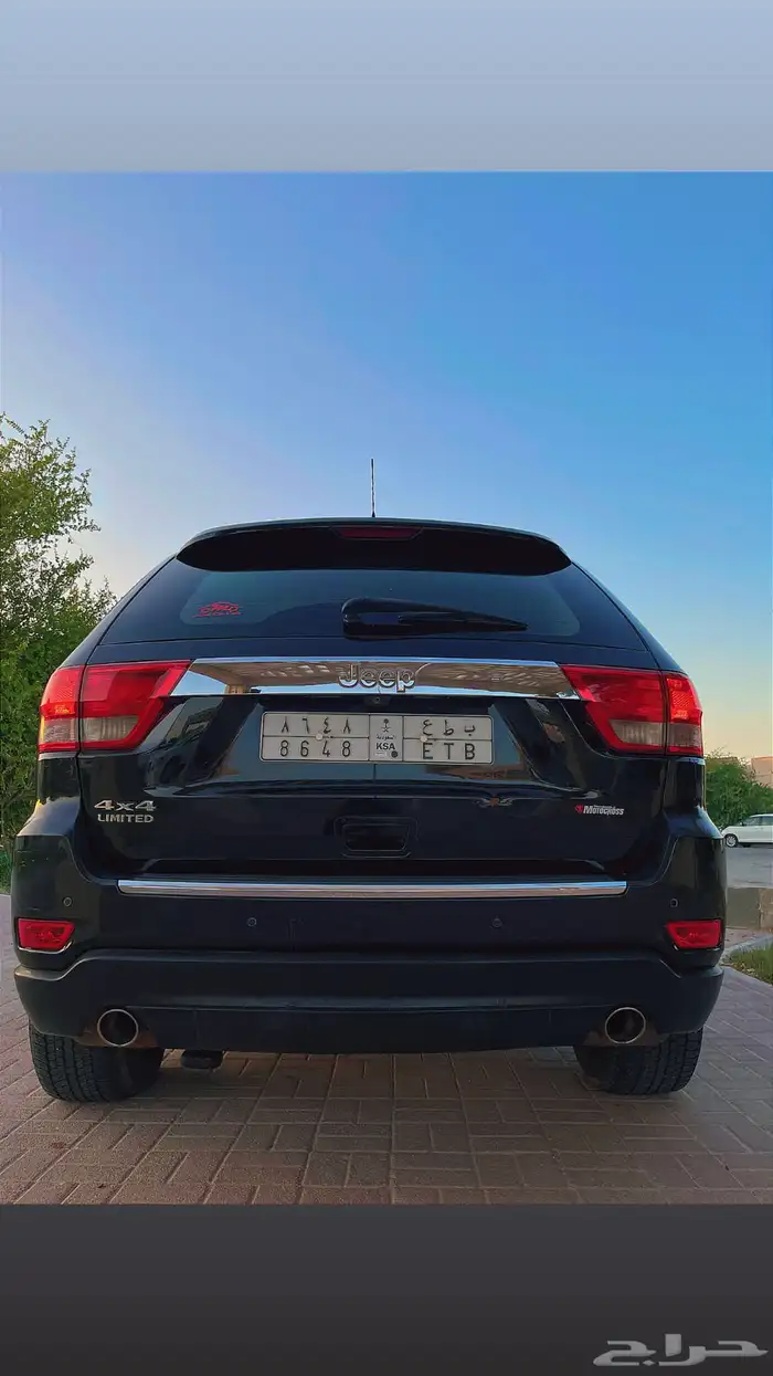 Jeep Grand Cherokee 2011 full option 5