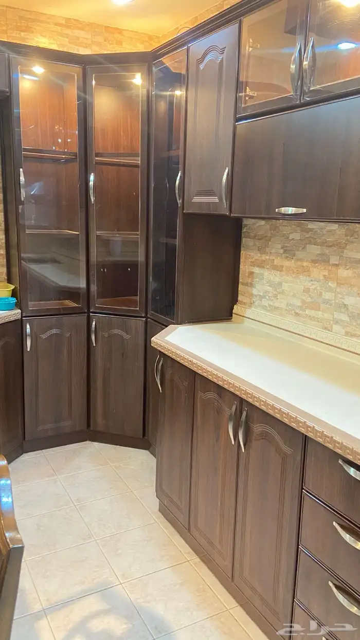 مطبخ متكامل و نظيف جدا بسعر مخفض 3