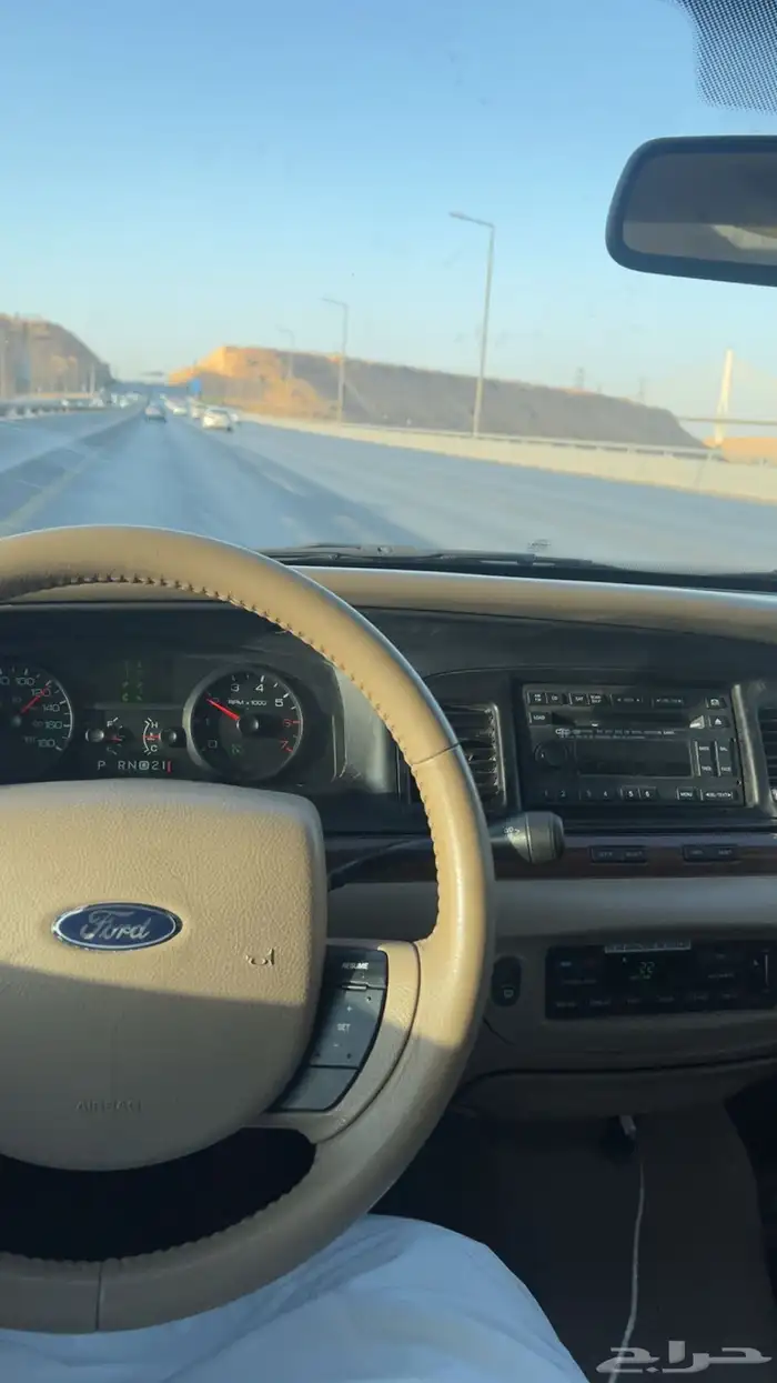 فورد فكتوريا 2011 LX سعودي ممشى قليل 28