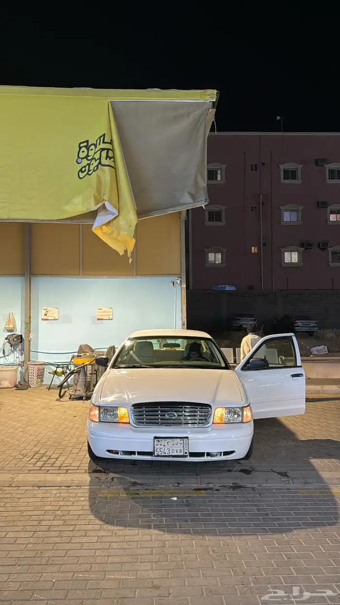 فورد بوليسي 2012 للبيع 1