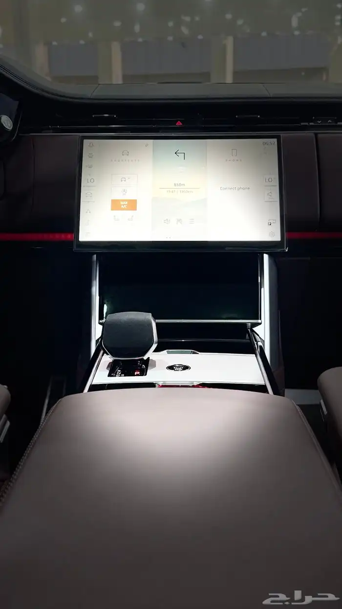 رنج روفر اوتوبيوغرافي 2025 10