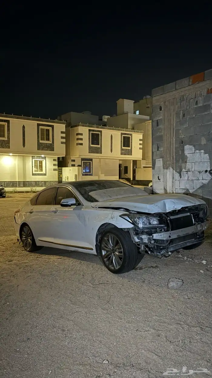 جنسس 2018 عليها (حادث) 0