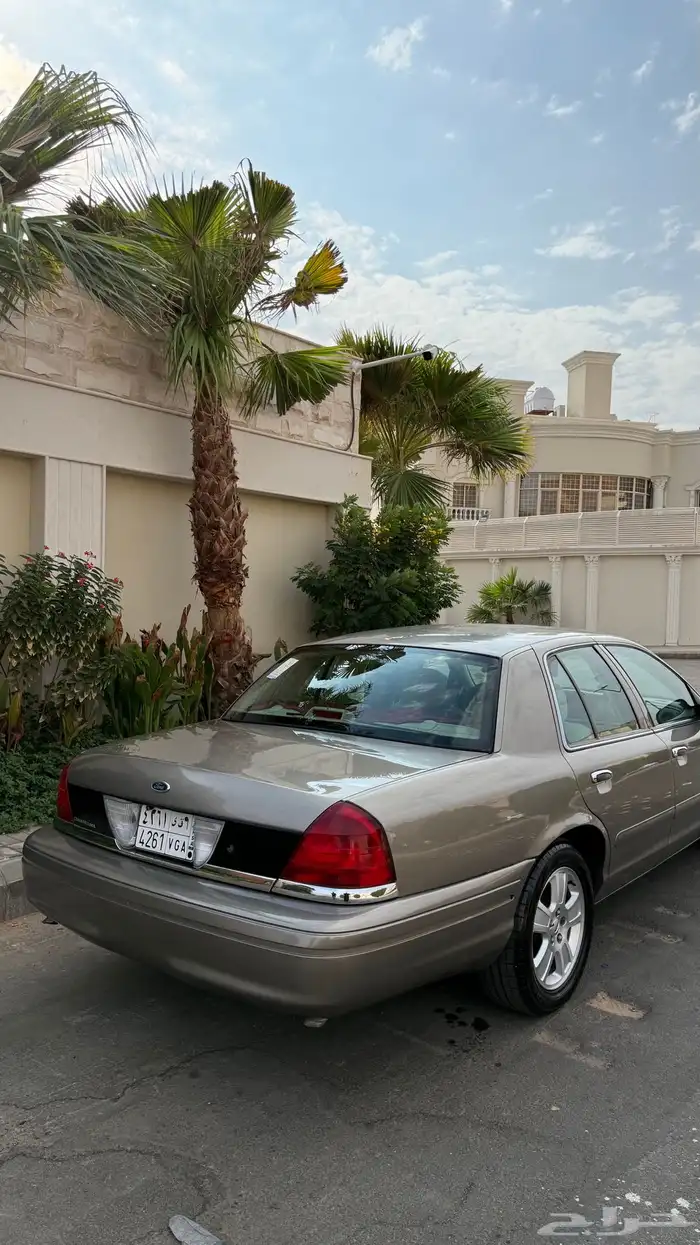 كراون فكتوريا 20