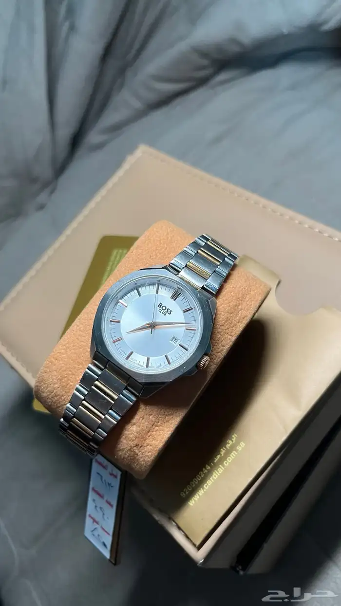 ساعه بوس كلوب نسائي 0