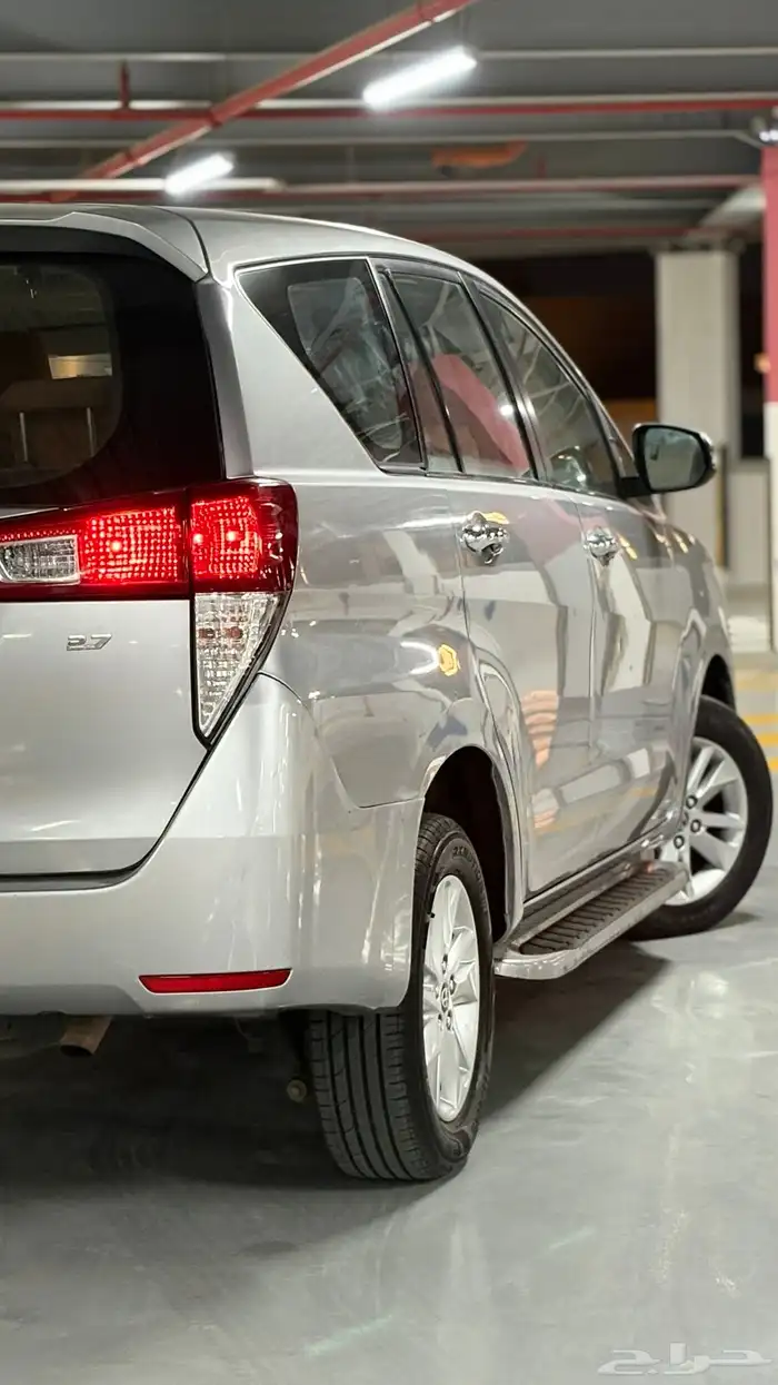 تويوتا انوفا عائليه 2022 اوتوماتيك بقمه النظافه 4