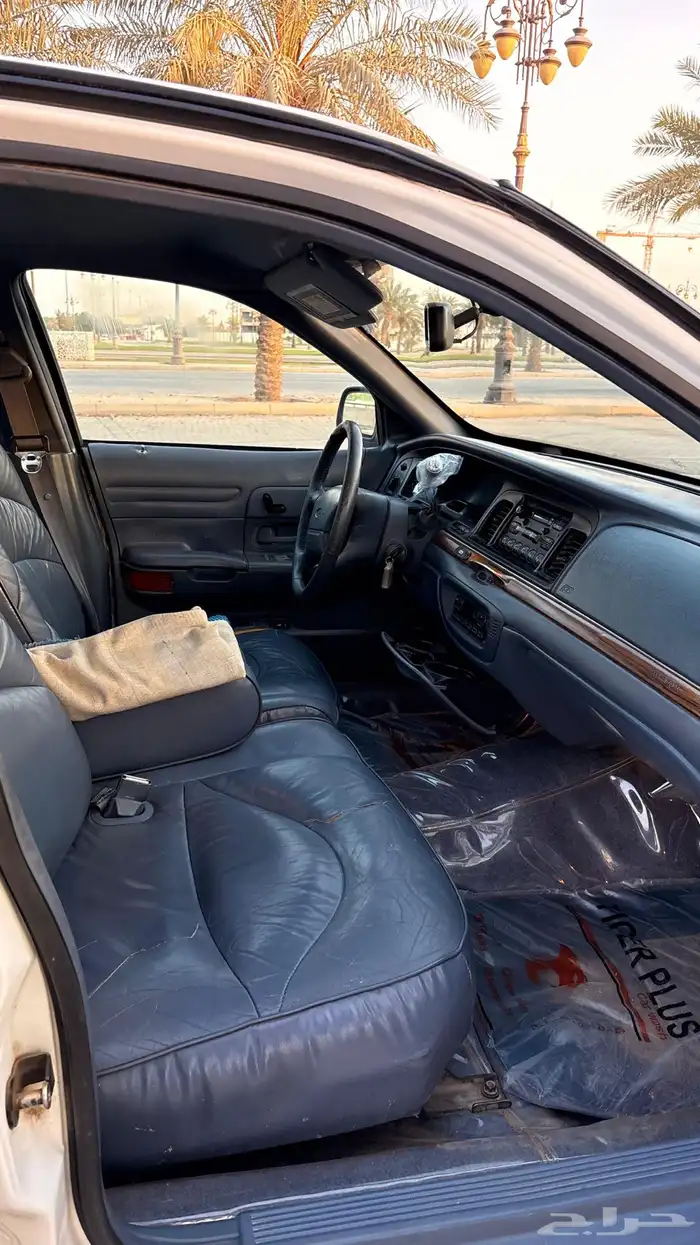 فورد فكتوريا 97 9