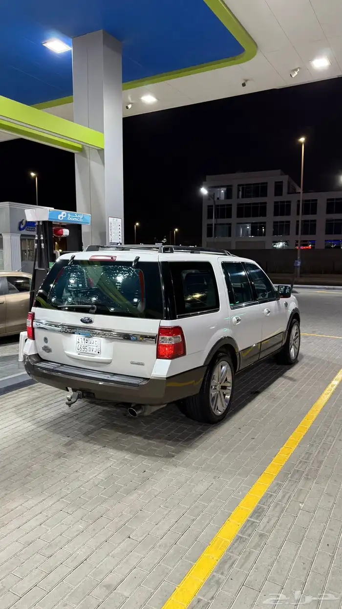 فورد اكسبيدشن 2016 كنق رانش 5