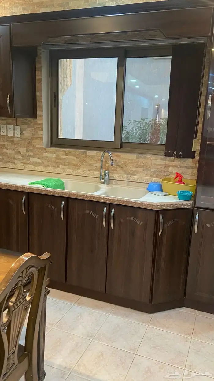 مطبخ متكامل و نظيف جدا بسعر مخفض 4