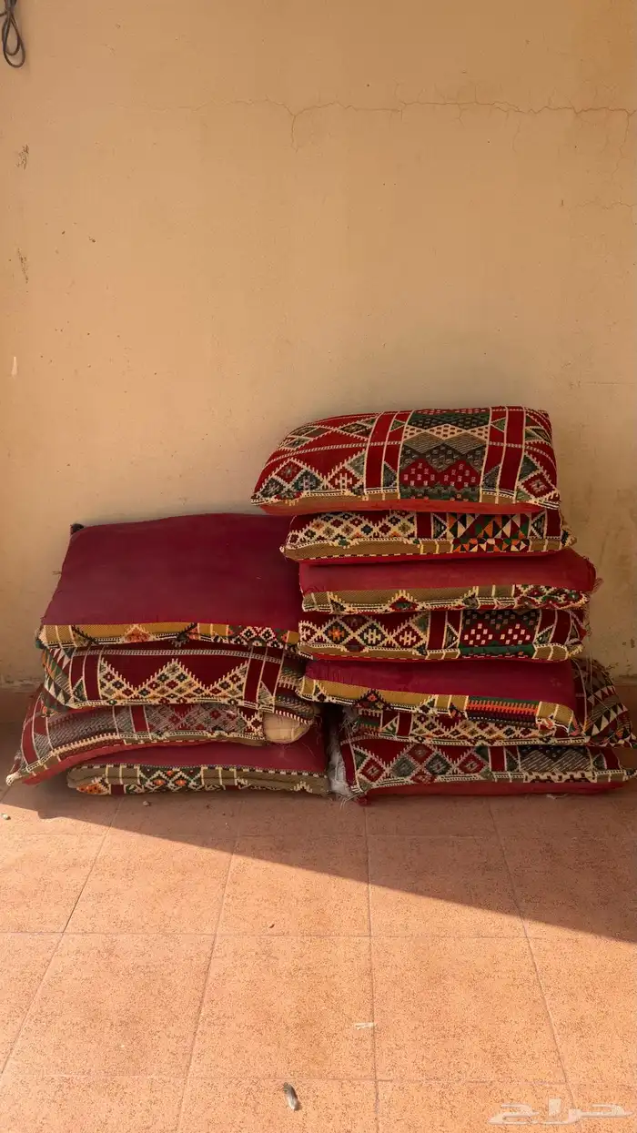 مساند للبيع 0