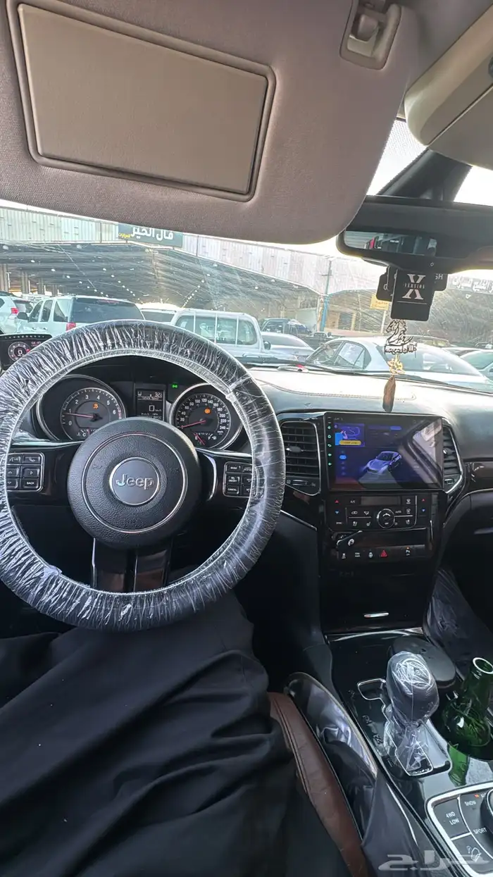 جيب شوروكي 2012 2