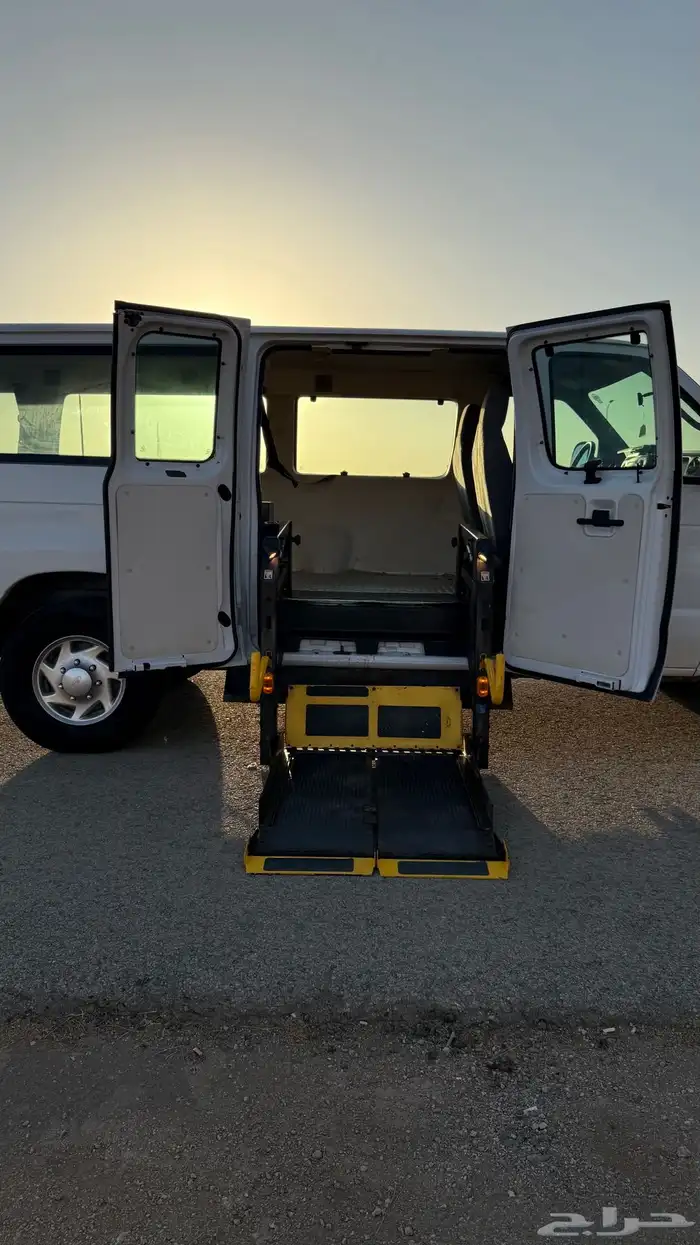 للبيع فان فورد ذوي احتياجات خاصة 5