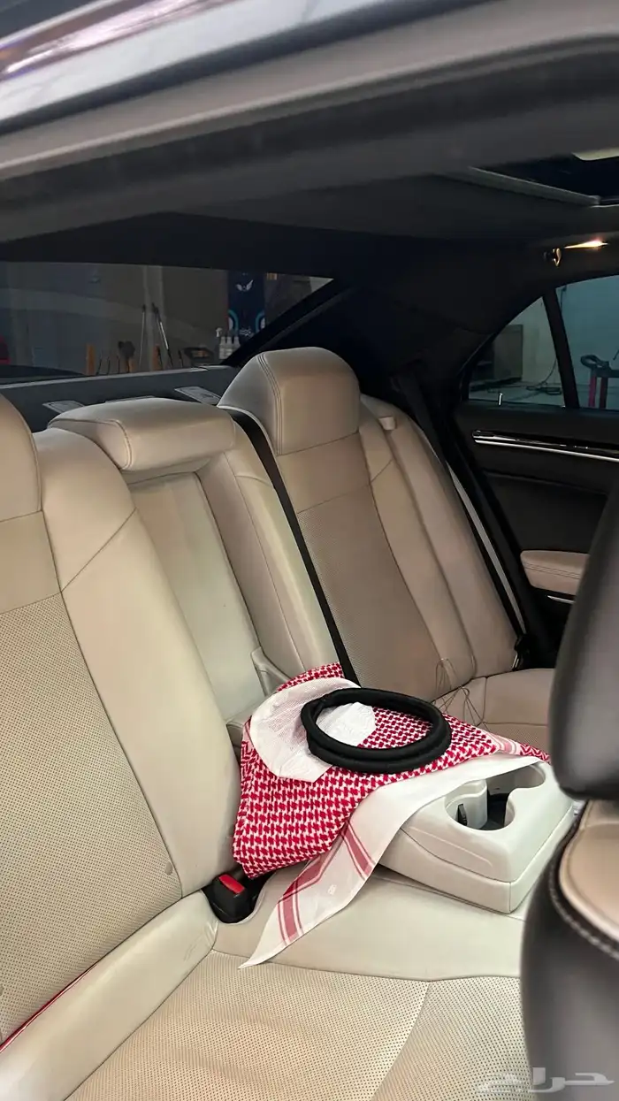 للبيع كرايزلر 2018 S 5.7 19