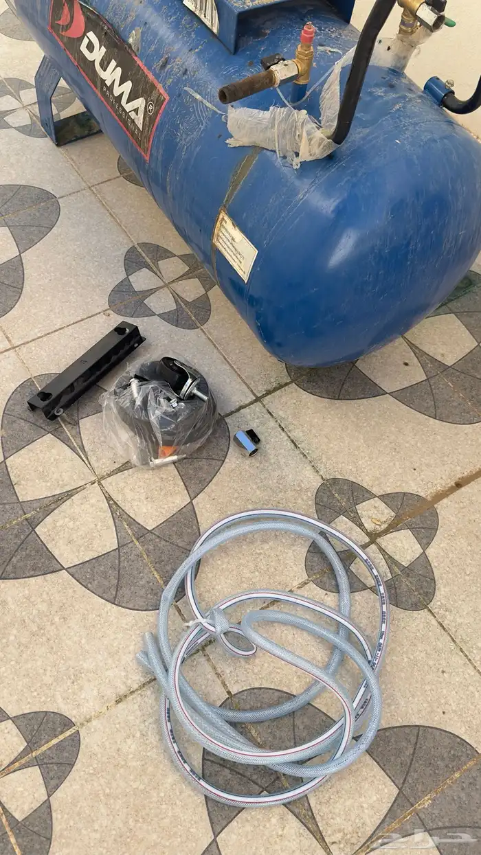 متوفر عدة مغاسل شبه جديده 2