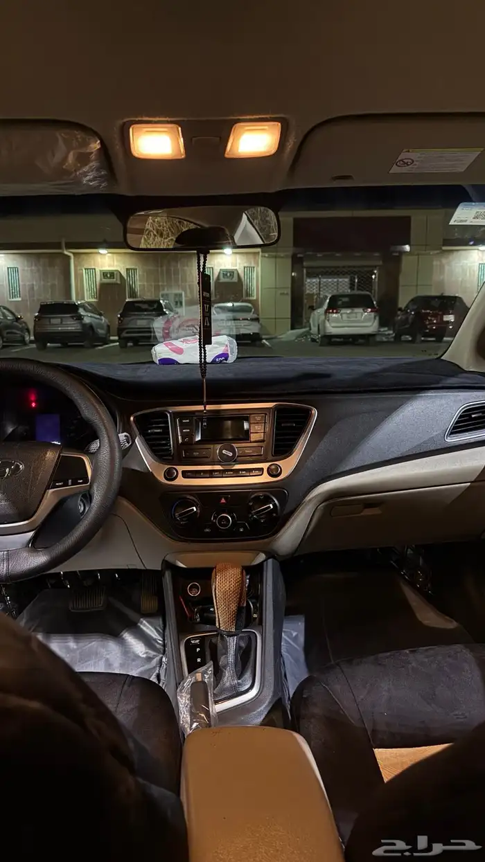 للبيع اكسنت 2022 وكالة نص فل 8