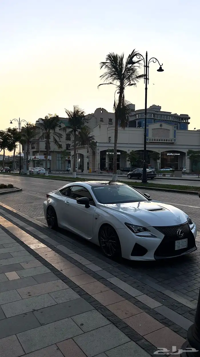 RC F 4