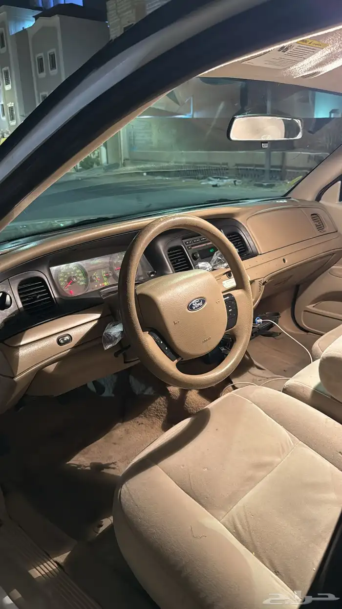 فورد بوليسي 2012 للبيع 16