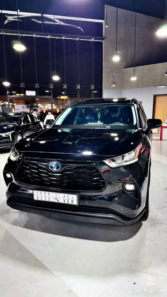 هايلندر بلاك اديشن 2025 14