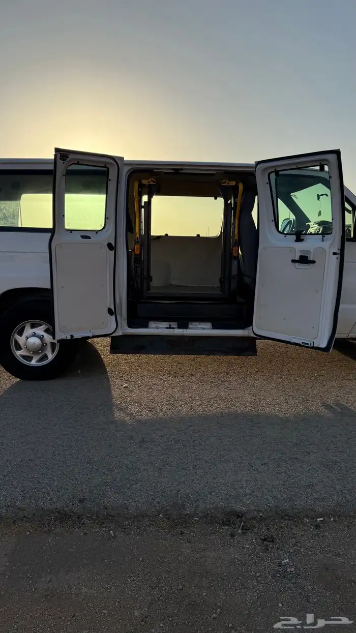 للبيع فان فورد ذوي احتياجات خاصة 4